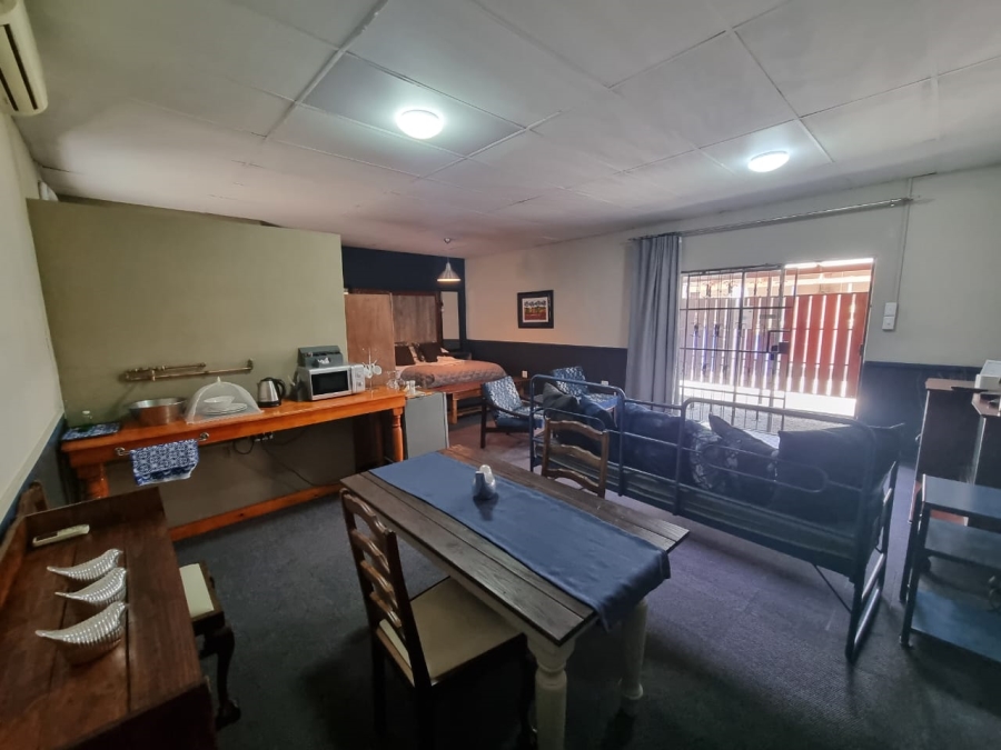 8 Bedroom Property for Sale in Parys Free State